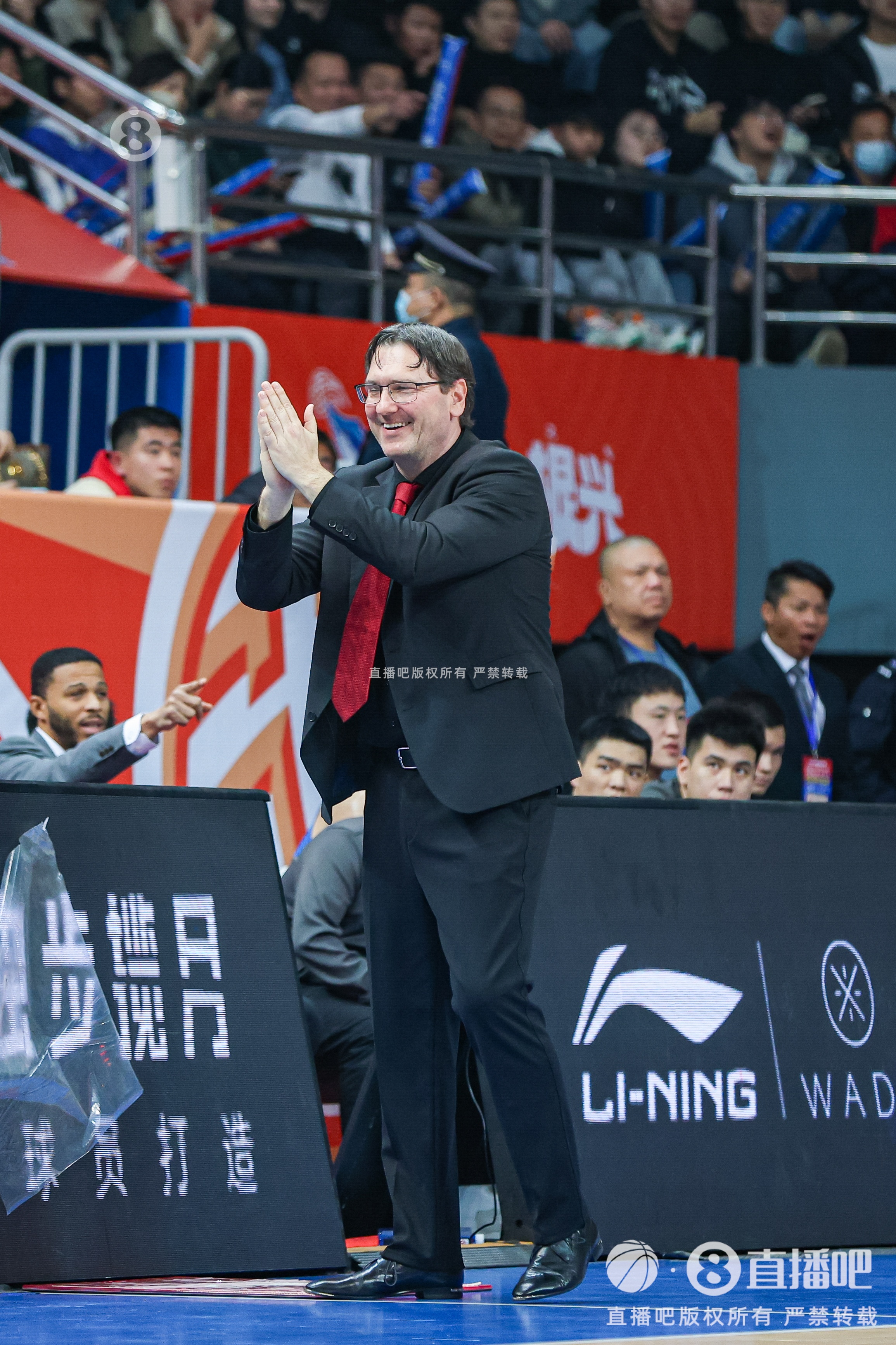 开云com-凯撒：每次回济南都很开心 衷心祝愿山东男篮本赛季能取得好成绩